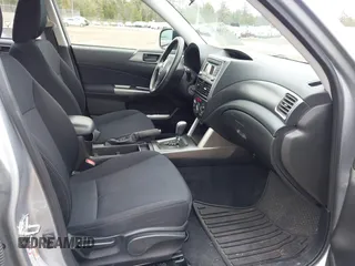 2012 Subaru Forester 2.5X with VIN JF2SHABC0CH463696, listed as a IAAI auction lot 41986791 with 90,193 mi miles. Bid and sale history available at carsss.com. Image 5.