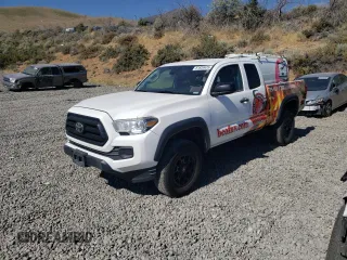 2020 Toyota Tacoma SR with VIN 3TYRZ5CN8LT000500, listed as a Copart auction lot 61820425 with 208,849 mi miles and Clean title. Bid and sale history available at DreamBid. Image 1.