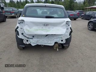 2020 Hyundai Venue SE z VIN KMHRB8A32LU028416, wystawiony jako IAAI lot #42497737 z przebiegiem 56 011 mil mil oraz . Historia ofert i sprzedaży dostępna na DreamBid. Obrazek 6.