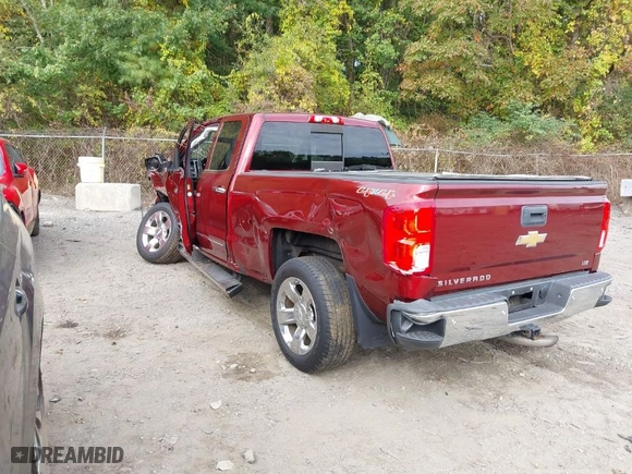 2017 Chevrolet Silverado 1500 LTZ with VIN 1GCVKSEJ5HZ203891, listed as a IAAI auction lot 40470021 with 99,055 mi miles. Bid and sale history available at carsss.com. Image 3.