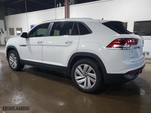 2021 Volkswagen Atlas Cross Sport 3.6L V6 SE w/Technology with VIN 1V2KE2CA2MC231852, listed as a Copart auction lot 58286364 with 44,611 mi miles and Salvage Title. Bid and sale history available at carsss.com. Image 2.