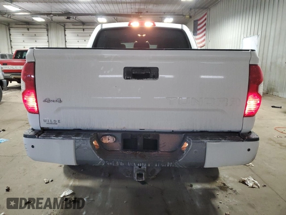 2015 Toyota Tundra 4WD Truck Platinum with VIN 5TFAW5F12FX481563, listed as a Copart auction lot 42388135 with 170,188 mi miles and Clean Title. Bid and sale history available at carsss.com. Image 6.