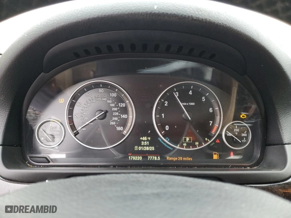2014 BMW 5 Series 528i with VIN WBA5A5C50ED503001, listed as a Copart auction lot 42406495 with 179,220 mi miles and Salvage Title. Bid and sale history available at carsss.com. Image 9.