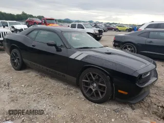 2013 Dodge Challenger SXT z VIN 2C3CDYAG6DH515778, wystawiony jako Copart lot #55976665 z przebiegiem 160 194 mil mil oraz Szkoda całkowita • Salvage title. Historia ofert i sprzedaży dostępna na DreamBid. Obrazek 4.