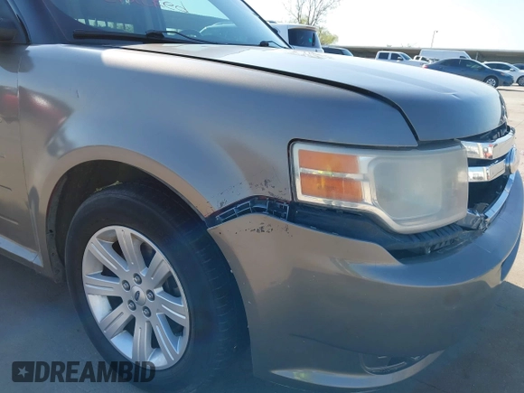 2012 Ford Flex SE with VIN 2FMGK5BC9CBD08666, listed as a IAAI auction lot 41962761 with 208,525 mi miles. Bid and sale history available at carsss.com. Image 20.