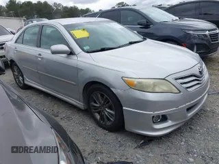 2011 Toyota Camry LE with VIN 4T1BF3EK8BU159195, listed as a IAAI auction lot 41837272 with 209,502 mi miles. Bid and sale history available at carsss.com. Image 1.