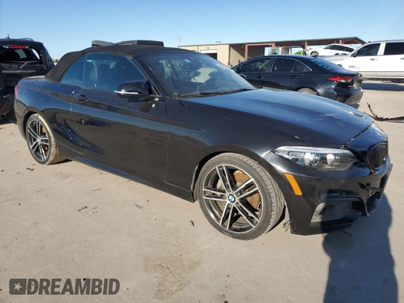 2020 BMW 2 Series 230i with VIN WBA2M7C01L7E59616, listed as a Copart auction lot 88319025 with 36,890 mi miles and Salvage Title. Bid and sale history available at carsss.com. Image 4.