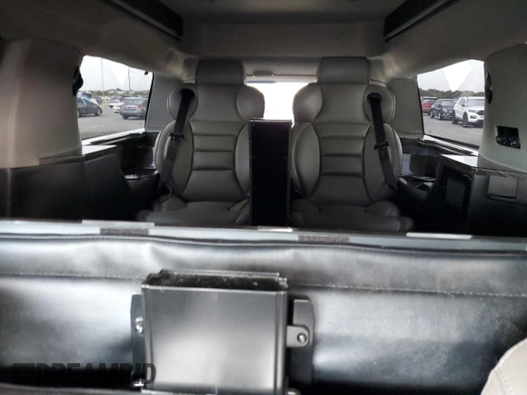2017 GMC Yukon XL Denali with VIN 1GKS2HKJ0HR276083, listed as a Copart auction lot 74069354 with Not Provided miles and Non Repairable. Bid and sale history available at carsss.com. Image 10.