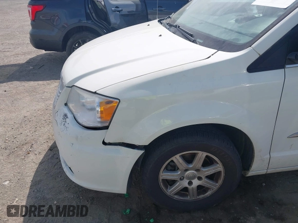 2012 Chrysler Town & Country Touring L with VIN 2C4RC1CG7CR156415, listed as a IAAI auction lot 42045371 with 233,306 mi miles and . Bid and sale history available at carsss.com. Image 13.