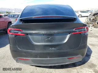 2020 Tesla Model X Long Range with VIN 5YJXCAE23LF285949, listed as a Copart auction lot 43324583 with 33,881 mi miles. Bid and sale history available at carsss.com. Image 6.