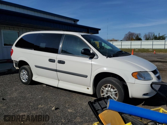 2007 Dodge Grand Caravan SE with VIN 1D4GP24R37B184754, listed as a Copart auction lot 77751954 with 112,039 mi miles and Clean Title. Bid and sale history available at DreamBid. Image 4.