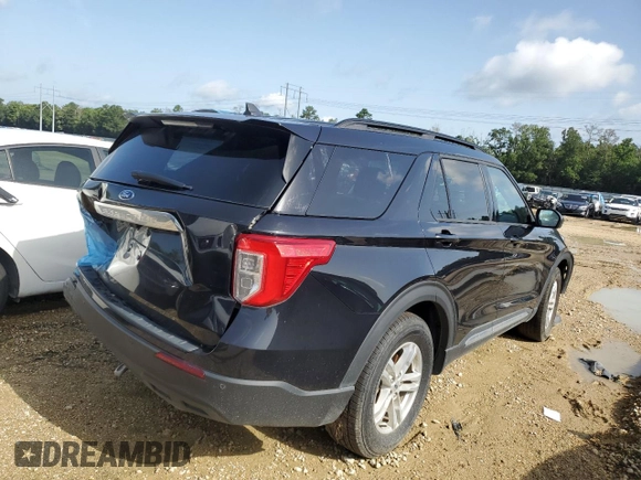 2023 Ford Explorer XLT with VIN 1FMSK7DH6PGB89990, listed as a Copart auction lot 63462545 with 40,152 mi miles and Clean title. Bid and sale history available at DreamBid. Image 3.