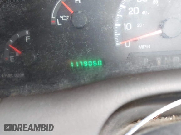 2000 Ford F-150 XL with VIN 1FTZF1724YNB21874, listed as a IAAI auction lot 42489948 with 117,906 mi miles and . Bid and sale history available at DreamBid. Image 7.