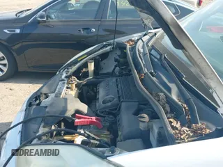 2005 Toyota Sienna XLE z VIN 5TDBA22C05S031570, wystawiony jako IAAI lot #43125147 z przebiegiem 234 429 mil mil oraz . Historia ofert i sprzedaży dostępna na DreamBid. Obrazek 12.