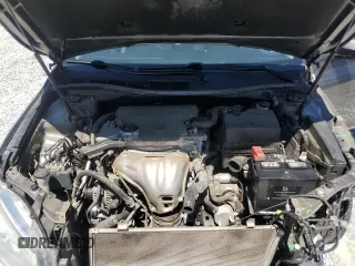 2017 Toyota Camry XLE z VIN 4T1BF1FK3HU377623, wystawiony jako Copart lot #53292365 z przebiegiem 104 393 mil mil oraz Szkoda całkowita • Salvage title. Historia ofert i sprzedaży dostępna na DreamBid. Obrazek 11.