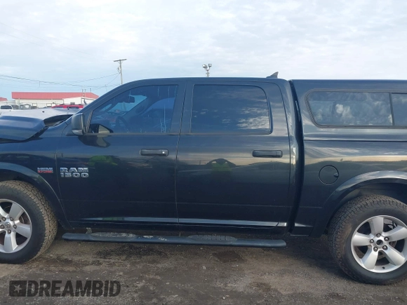 2015 Ram 1500 Outdoorsman z VIN 1C6RR7LT8FS653031, wystawiony jako IAAI lot #41581094 z przebiegiem 129 178 mil mil oraz . Historia ofert i sprzedaży dostępna na DreamBid. Obrazek 14.