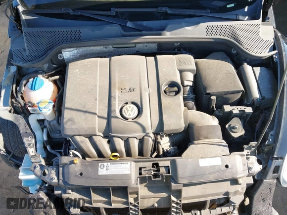 2013 Volkswagen Beetle 50s Edition with VIN 3VW5P7AT5DM829195, listed as a IAAI auction lot 42225948 with 87,202 mi miles and . Bid and sale history available at DreamBid. Image 10.