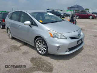 2012 Toyota Prius Two z VIN JTDZN3EU0C3108112, wystawiony jako IAAI lot #42440073 z przebiegiem Nie podano mil oraz . Historia ofert i sprzedaży dostępna na DreamBid. Obrazek 1.