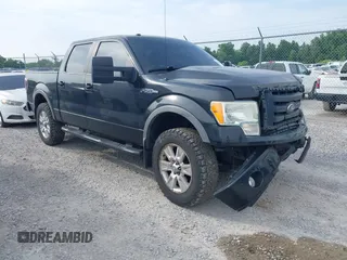 2010 Ford F-150 XL z VIN 1FTFW1EVXAFB35715, wystawiony jako IAAI lot #42386240 z przebiegiem 206 535 mil mil oraz . Historia ofert i sprzedaży dostępna na DreamBid. Obrazek 1.