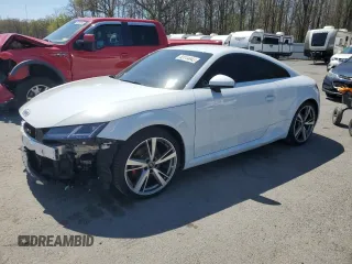 2022 Audi TT z VIN TRUAEAFV4N1005885, wystawiony jako Copart lot #53114645 z przebiegiem 37 306 mil mil oraz Szkoda całkowita • Salvage title. Historia ofert i sprzedaży dostępna na DreamBid. Obrazek 1.