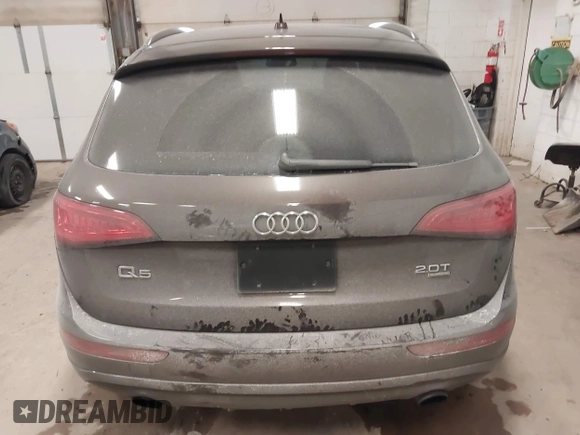 2014 Audi Q5 Premium z VIN WA1CFAFP1EA058507, wystawiony jako IAAI lot #41501694 z przebiegiem 114 181 mil mil oraz . Historia ofert i sprzedaży dostępna na DreamBid. Obrazek 16.