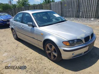 2005 BMW 3 Series 330xi z VIN WBAEW53405PN37317, wystawiony jako IAAI lot #42544009 z przebiegiem 111 964 mil mil oraz . Historia ofert i sprzedaży dostępna na DreamBid. Obrazek 1.