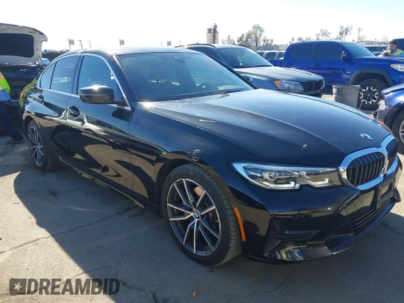 2019 BMW 3 Series 330i z VIN 3MW5R1J59K8A05747, wystawiony jako IAAI lot #41370074 z przebiegiem 28 371 mil mil oraz . Historia ofert i sprzedaży dostępna na DreamBid. Obrazek 1.