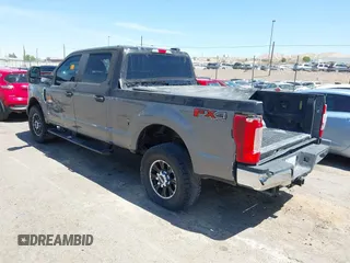 2021 Ford F-250 XL with VIN 1FT7W2B69MED89000, listed as a IAAI auction lot 42037951 with Not provided miles and . Bid and sale history available at DreamBid. Image 3.