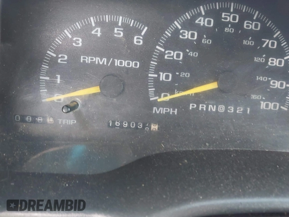 2000 Chevrolet Silverado 3500 z VIN 1GCHK33J1YF419504, wystawiony jako IAAI lot #42337616 z przebiegiem 169 037 mil mil oraz . Historia ofert i sprzedaży dostępna na DreamBid. Obrazek 7.