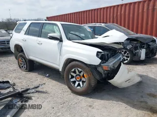 2019 Toyota 4Runner SR5 with VIN JTEBU5JR5K5620447, listed as a IAAI auction lot 41781868 with Not provided miles and . Bid and sale history available at DreamBid. Image 1.