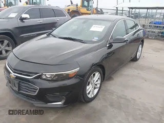 2018 Chevrolet Malibu LT z VIN 1G1ZD5ST9JF247136, wystawiony jako IAAI lot #41953151 z przebiegiem 161 007 mil mil oraz . Historia ofert i sprzedaży dostępna na DreamBid. Obrazek 2.