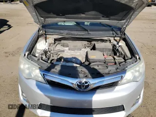 2014 Toyota Camry L with VIN 4T4BF1FK9ER353845, listed as a Copart auction lot 75030104 with 107,171 mi miles and Salvage Title. Bid and sale history available at DreamBid. Image 11.