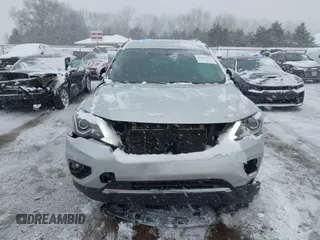 2020 Nissan Pathfinder SV with VIN 5N1DR2BM1LC612113, listed as a IAAI auction lot 41187236 with 94,446 mi miles. Bid and sale history available at carsss.com. Image 12.