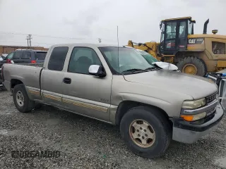 2001 Chevrolet Silverado 1500 with VIN 1GCEC19T41Z183786, listed as a Copart auction lot 48969815 with 516,482 mi miles and Salvage Title. Bid and sale history available at carsss.com. Image 4.