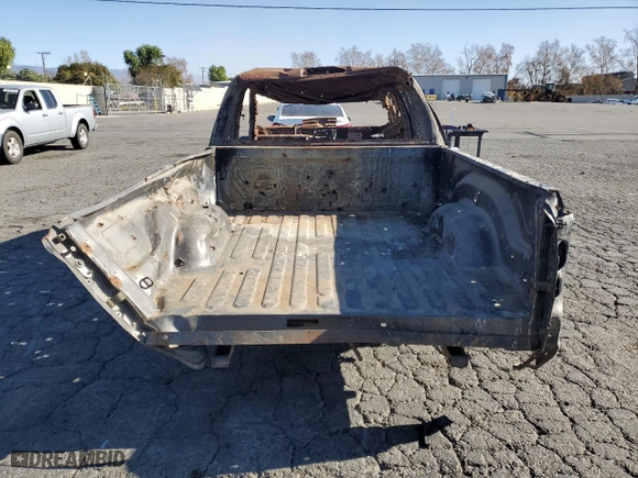 2015 Ram 2500 Laramie with VIN 3C6UR5FL5FG511267, listed as a Copart auction lot 89293765 with 0 mi miles and Non Repairable. Bid and sale history available at carsss.com. Image 6.