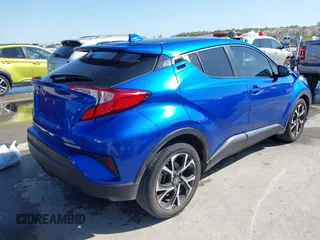 2021 Toyota C-HR LE z VIN NMTKHMBX0MR129151, wystawiony jako IAAI lot #41990301 z przebiegiem 25 277 mil mil oraz . Historia ofert i sprzedaży dostępna na DreamBid. Obrazek 4.