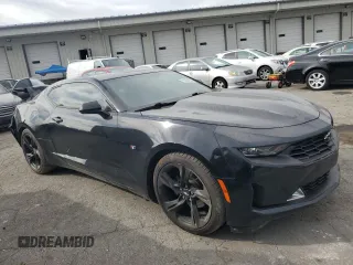 2019 Chevrolet Camaro 2LT with VIN 1G1FD1RS6K0128733, listed as a Copart auction lot 71261834 with 0 mi miles and Salvage Title. Bid and sale history available at carsss.com. Image 4.
