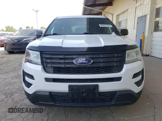 2017 Ford Police Interceptor Utility z VIN 1FM5K8AR5HGB82630, wystawiony jako Copart lot #68521234 z przebiegiem 116 121 mil mil oraz Szkody całkowita. Historia ofert i sprzedaży dostępna na DreamBid. Obrazek 5.