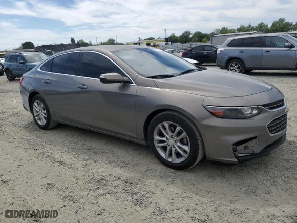 2017 Chevrolet Malibu LT with VIN 1G1ZE5ST1HF158345, listed as a Copart auction lot 52652365 with 104,361 mi miles and Clean Title. Bid and sale history available at carsss.com. Image 4.