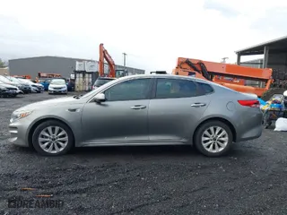 2017 Kia Optima LX with VIN 5XXGT4L34HG176918, listed as a IAAI auction lot 41473822 with 74,789 mi miles. Bid and sale history available at carsss.com. Image 14.