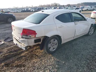 2010 Dodge Avenger SXT with VIN 1B3CC4FB3AN189947, listed as a IAAI auction lot 41784922 with 204,250 mi miles and . Bid and sale history available at DreamBid. Image 4.