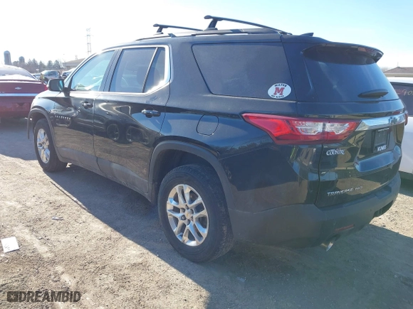 2019 Chevrolet Traverse LT Cloth with VIN 1GNEVGKW2KJ135213, listed as a IAAI auction lot 41293389 with 102,217 mi miles. Bid and sale history available at carsss.com. Image 3.