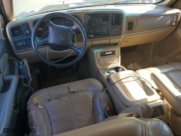 2000 Chevrolet New Tahoe LT with VIN 1GNEC13T4YJ160758, listed as a Copart auction lot 73355294 with 271,594 mi miles and Salvage Title. Bid and sale history available at carsss.com. Image 8.