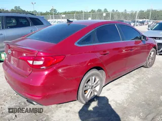 2016 Hyundai Sonata SE with VIN 5NPE24AF3GH419614, listed as a IAAI auction lot 38631601 with 109,157 mi miles and . Bid and sale history available at carsss.com. Image 4.
