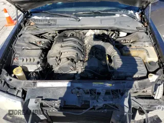 2005 Chrysler 300 with VIN 2C3JA43R25H540380, listed as a Copart auction lot 42169625 with 183,780 mi miles and Salvage Title. Bid and sale history available at carsss.com. Image 11.