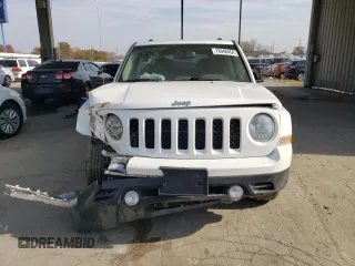 2017 Jeep Patriot Latitude with VIN 1C4NJPFB3HD182978, listed as a Copart auction lot 78046454 with 141,530 mi miles and Salvage Title. Bid and sale history available at DreamBid. Image 5.