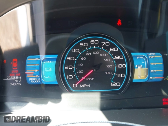 2010 Ford Fusion Hybrid z VIN 3FADP0L38AR411074, wystawiony jako IAAI lot #41928348 z przebiegiem 79 306 mil mil oraz . Historia ofert i sprzedaży dostępna na DreamBid. Obrazek 7.