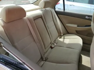 2004 Honda Accord LX z VIN 1HGCM66364A024990, wystawiony jako Copart lot #57101355 z przebiegiem 84 311 mil mil oraz Szkoda całkowita • Salvage title. Historia ofert i sprzedaży dostępna na DreamBid. Obrazek 10.