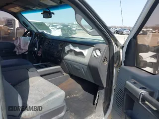 2013 Ford F-250 XL with VIN 1FT7X2BT1DEA74405, listed as a IAAI auction lot 41742953 with 443,862 mi miles and . Bid and sale history available at DreamBid. Image 5.