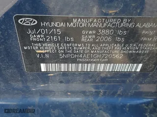 2016 Hyundai Elantra SE with VIN 5NPDH4AE1GH720562, listed as a IAAI auction lot 41723971 with 82,573 mi miles. Bid and sale history available at carsss.com. Image 9.